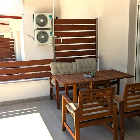 Sopeli Summer House בית נופש ניקיטי