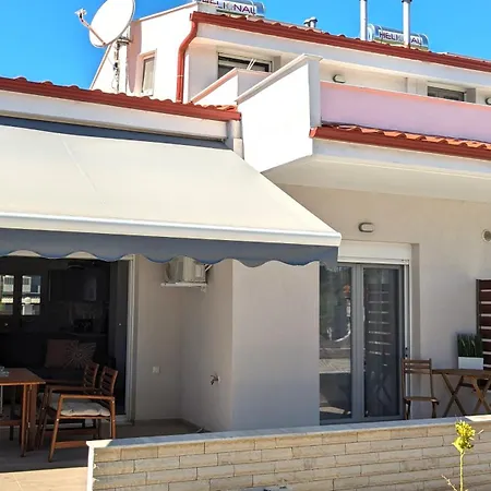 Sopeli Summer House