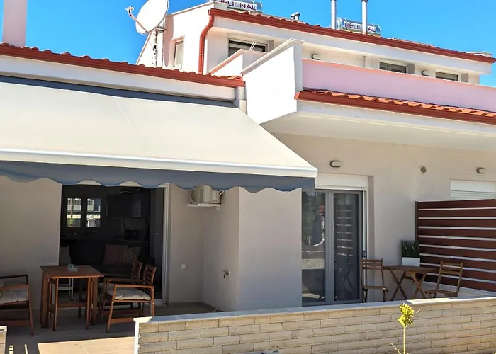 Sopeli Summer House